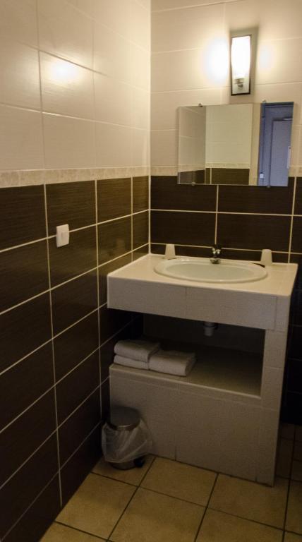 Hotel Coq Hardi Rijsel Kamer foto